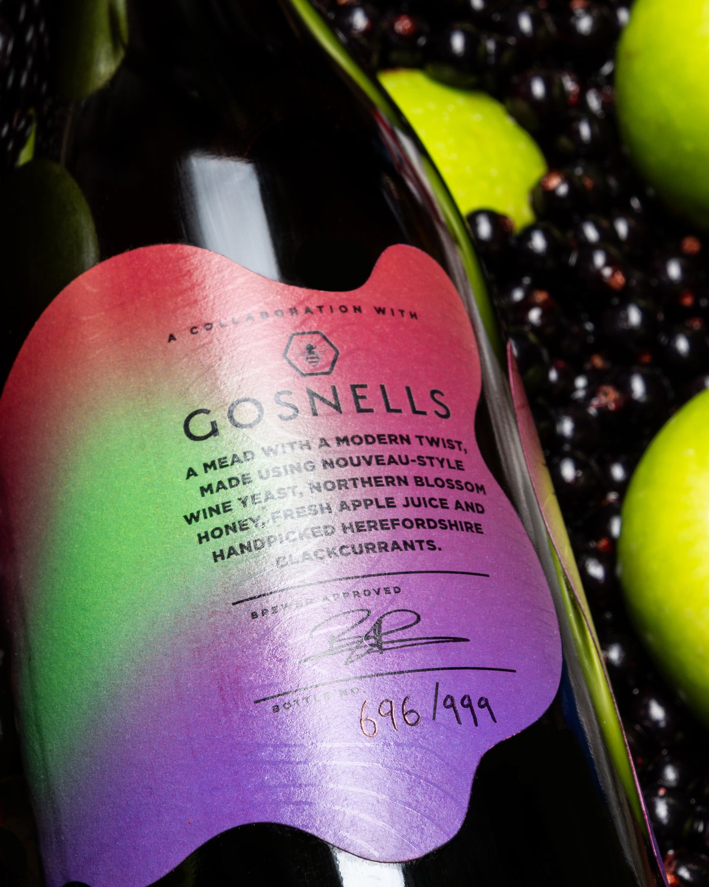 NORTHERN WILD 005 // APPLE AND BLACKCURRANT MEAD // GOSNELLS // 10%