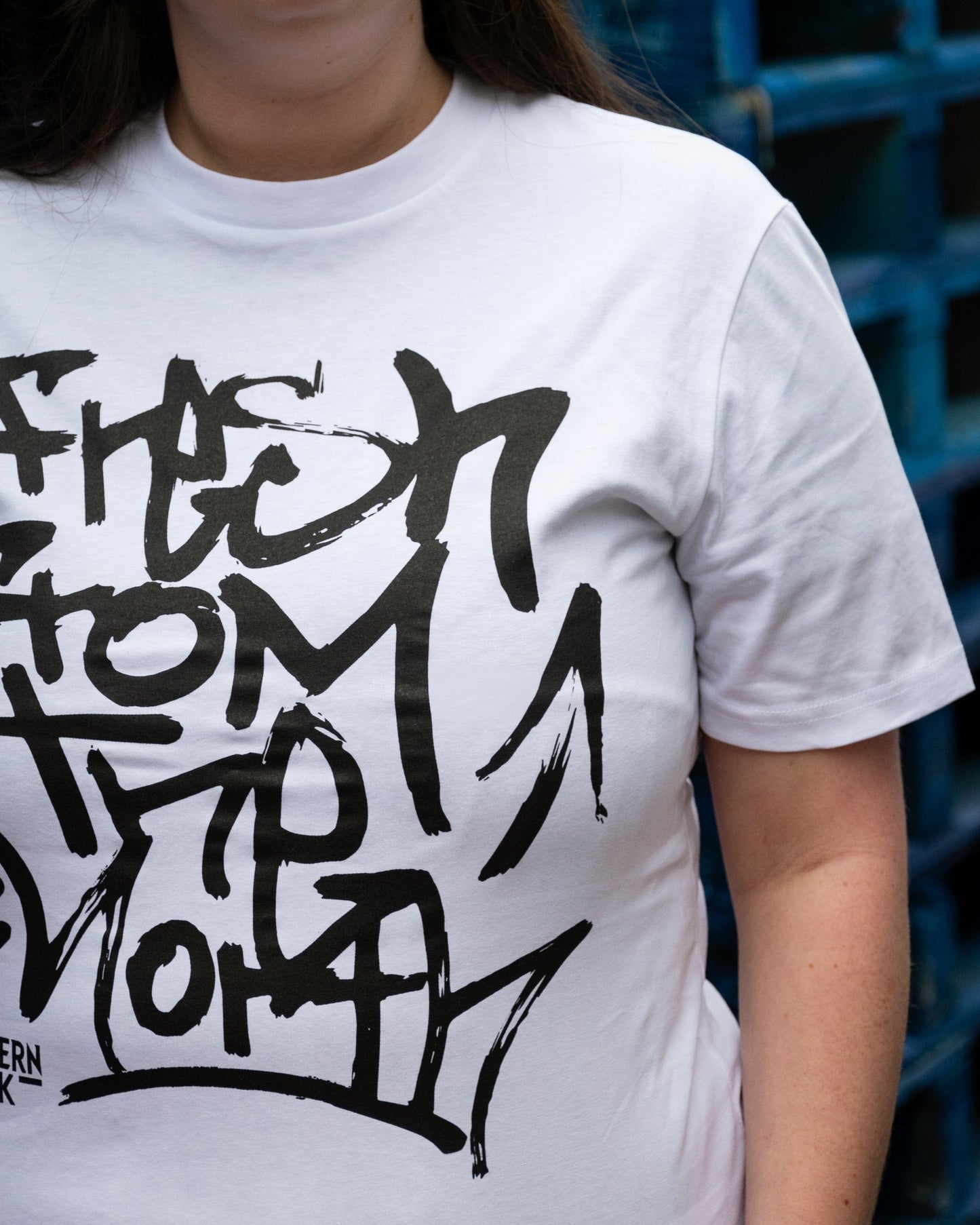 BLACK GRAFFITI TEE